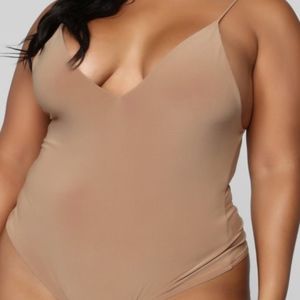 Sleek And Slay Bodysuit - Mocha